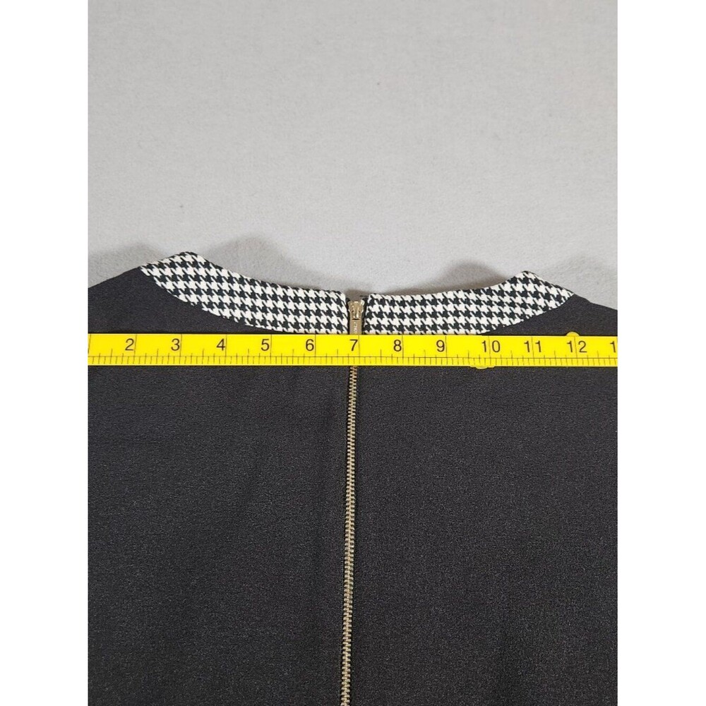 Karl Lagerfeld Sleeveless Black Shift Dress w/ Neckline Houndstooth Trim Size 12 - Picture 8 of 9